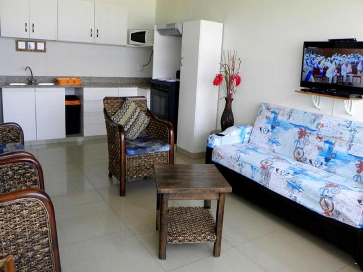 Afsaal Holiday Letting Apartamento Amanzimtoti Exterior foto